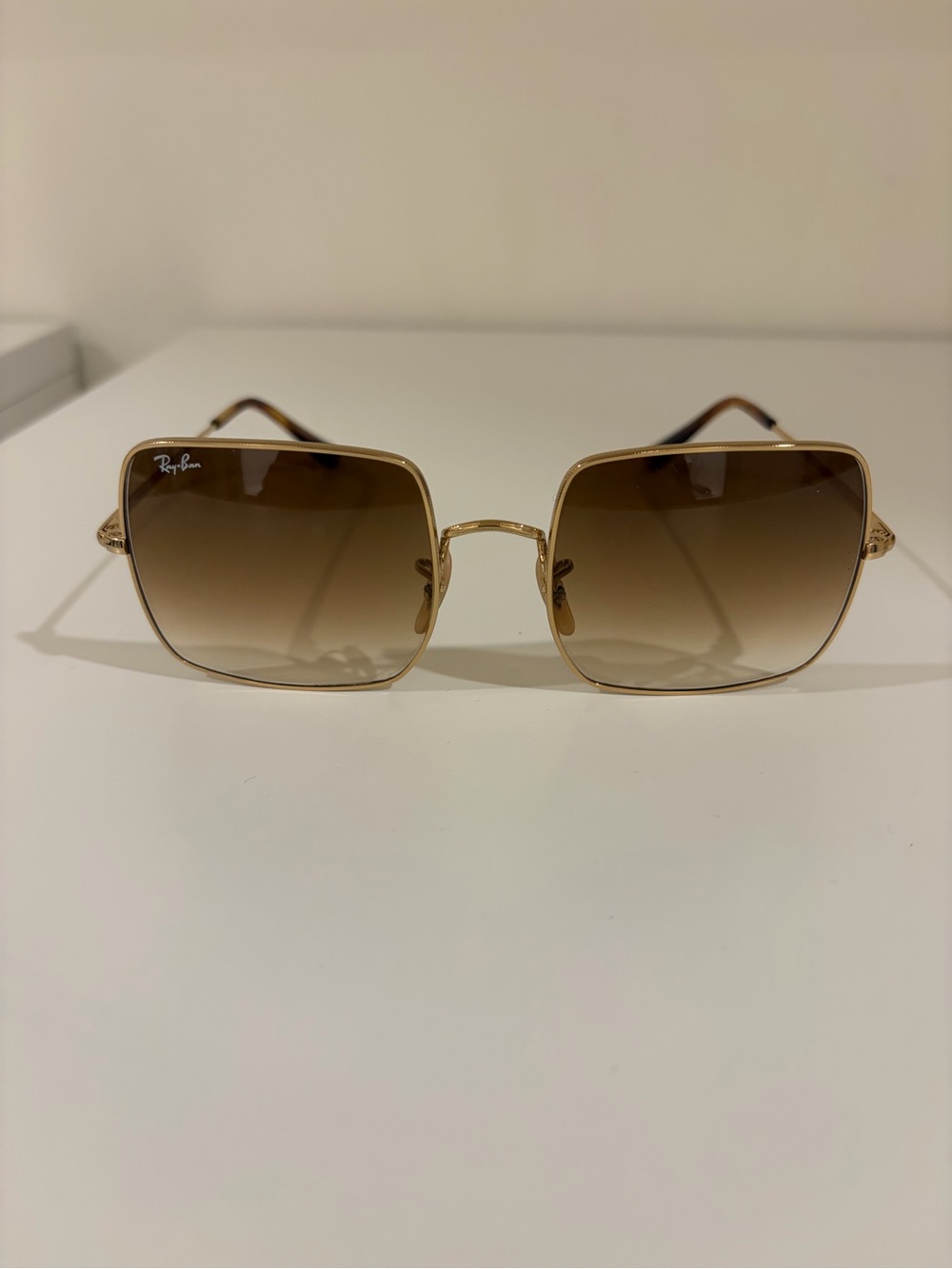 Ray-Ban Women’s Gold Frame Sunglasses with Brown Gradient Lenses